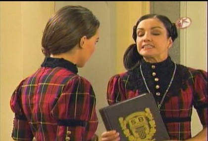 BelindaPhotosCom_Caps_Capitulo_5_(479) - Cameleonii