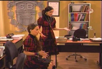 BelindaPhotosCom_Caps_Capitulo_5_(544) - Cameleonii