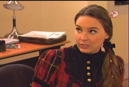 BelindaPhotosCom_Caps_Capitulo_5_(560) - Cameleonii