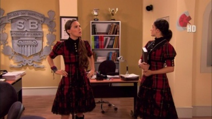 normal_BelindaPeregrinOrg_Caps_Novelas_Camaleones_Ep005__(22) - Cameleonii