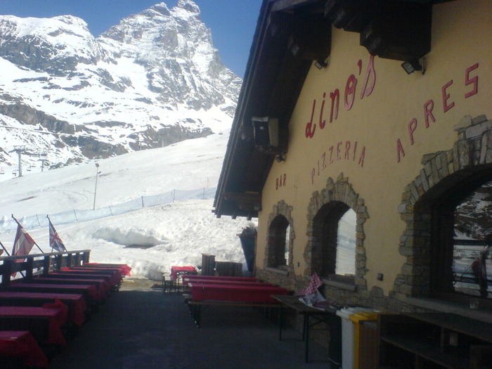 DSC03399 - Linos_cervinia_aici_lucrez_eu