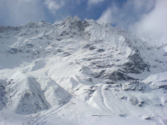 DSC03333 - Linos_cervinia_aici_lucrez_eu