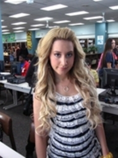 10801349_UDRVQLLNW - ashley tisdale