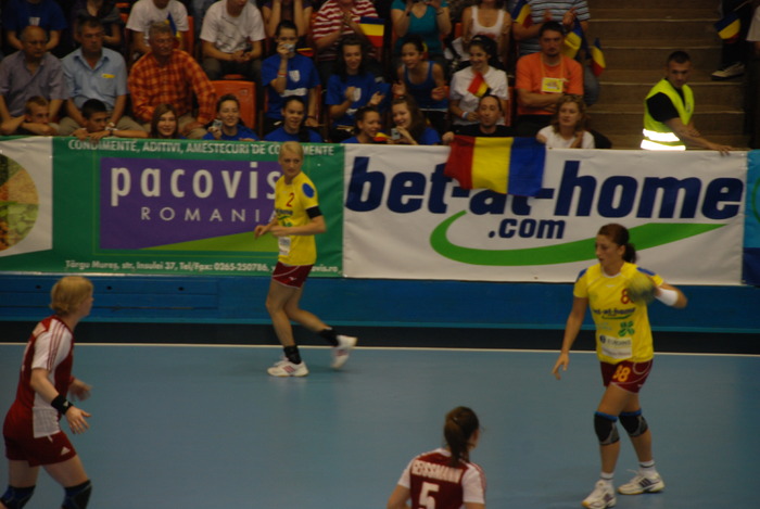 HANDBAL 112