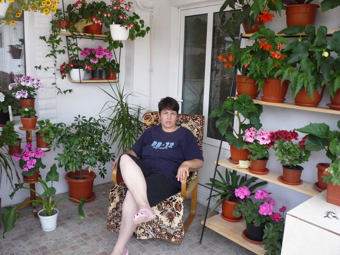 proprietara florilor - terasa 2010