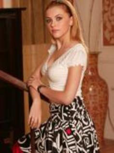 XVIMYPYSMWOJZJGMEHN - andreea patrascu