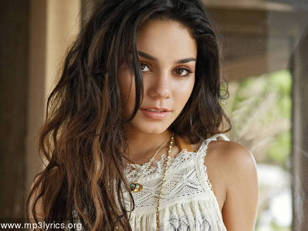 OLTFFFBRGVSSUEMOMWJ[1] - Vanessa Hudgens