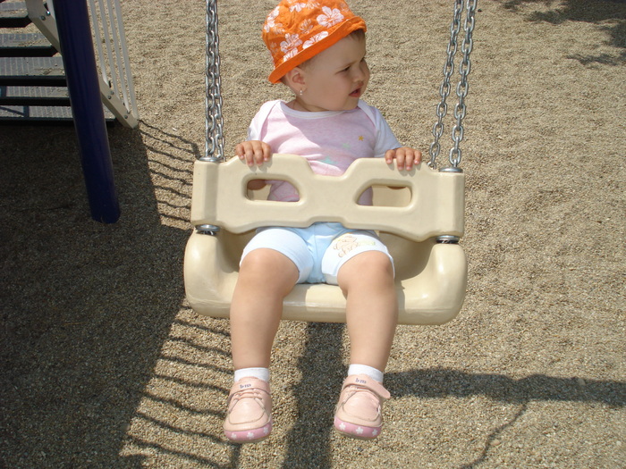 DSC08653; Ma dau "inta, inta"
