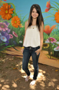 RIAFQAFSPYQAIQKNPUD - XxX Selena XxX