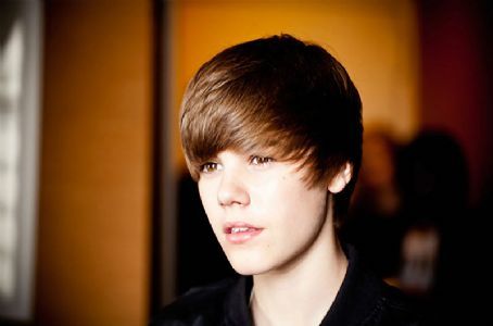 lur1rqpmw3q5wmqr - Justin Bieber