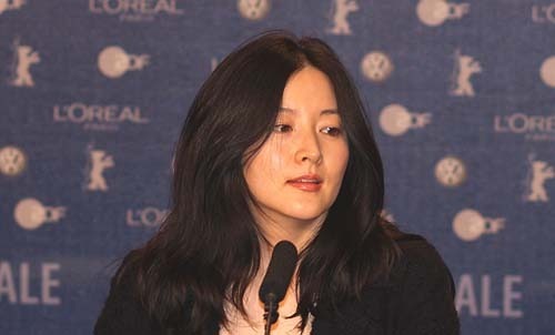 L 1 - Lee Young Ae