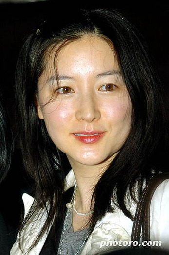 L13 - Lee Young Ae