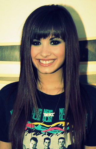 Demi Lovato`lcou`2