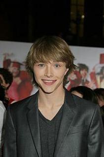 Sterling_Knight_1250599973 - Sterling Knight