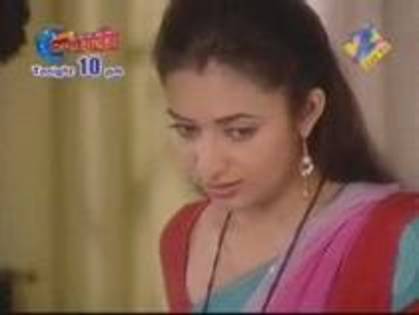 YFLPORTVOESLKZFFDGJ - divyanka tripaty
