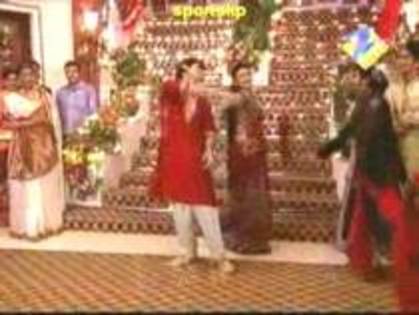 ZFNKICSNJBYKHERXOWH - divyanka tripaty