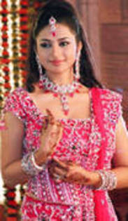 QUFPBUUEFXKAYNDYSTJ - divya and amar