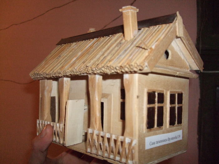 Casa taraneasca din sec. XIX - Artizanat din lemn
