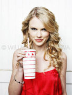 14994631_ZXHSUAYBL - taylor swift