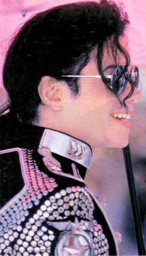 056[1] - HIStory Tour
