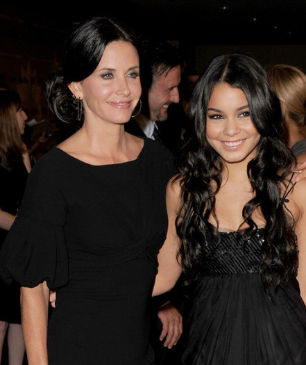 2010+Women+Film+Crystal+Lucy+Awards+New+Era+01qlvsw207Kl