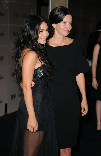 2010+Women+Film+Crystal+Lucy+Awards+New+Era+WjemcYquj7-l