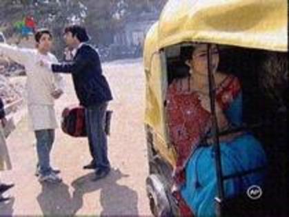 MOCCETRAIIEJTTFSDFQ - divya and amar