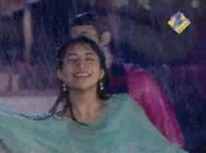 PZHXFSCNRZSEPKAZUVP - divya and amar