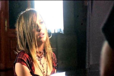 Belinda_1259471254_3 - Belinda