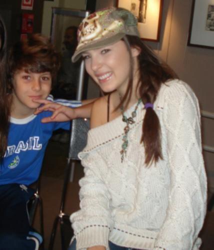 Belinda_1259471428_0 - Belinda