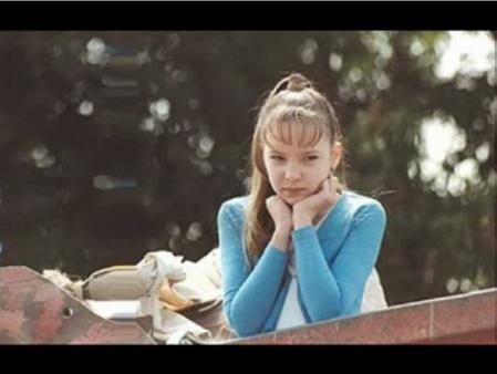 Belinda_1259471680_4 - Belinda