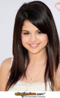 Selena Gomez - Poze cu Selena Gomez