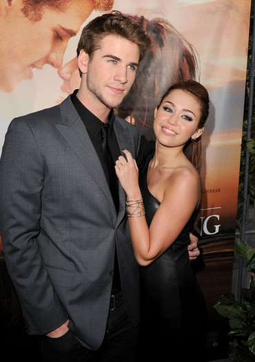 Premiere+Touchstone+Pictures+Last+Song+Arrivals+8d3NSv_ku14l