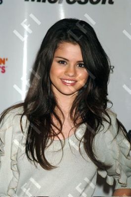 normal_salutetotroops_030