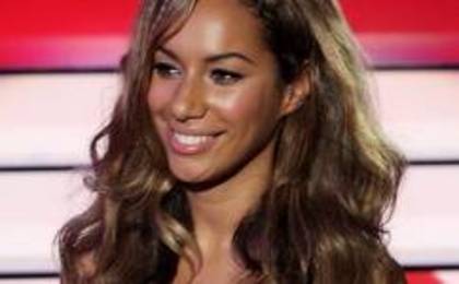 03leona-lewis-smile - zambete