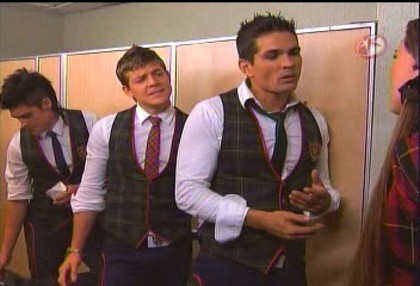 BelindaPhotosCom_Caps_Capitulo_5_(672) - Cameleonii