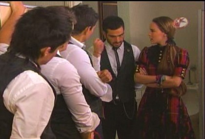 BelindaPhotosCom_Caps_Capitulo_5_(711) - Cameleonii