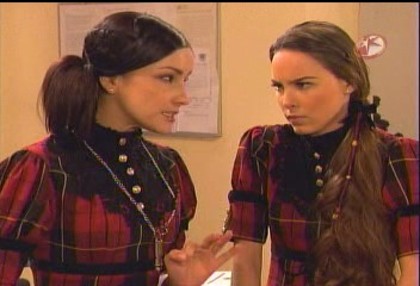 BelindaPhotosCom_Caps_Capitulo_5_(728) - Cameleonii