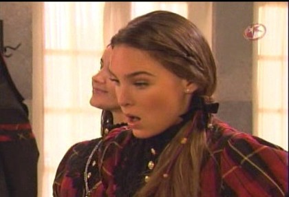 BelindaPhotosCom_Caps_Capitulo_5_(768) - Cameleonii