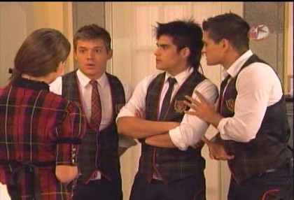 BelindaPhotosCom_Caps_Capitulo_5_(804) - Cameleonii