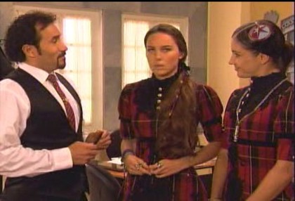 BelindaPhotosCom_Caps_Capitulo_5_(816) - Cameleonii