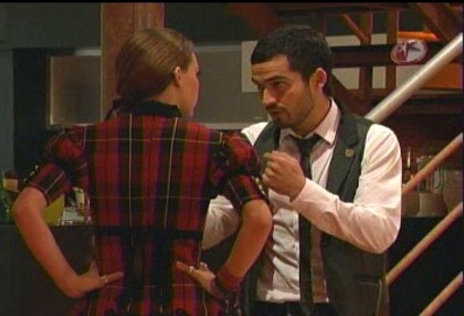 BelindaPhotosCom_Caps_Capitulo_5_(837) - Cameleonii