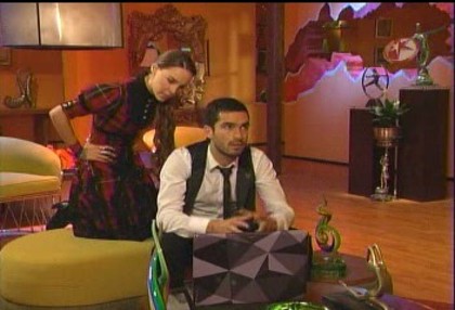 BelindaPhotosCom_Caps_Capitulo_5_(873) - Cameleonii