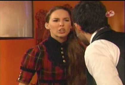 BelindaPhotosCom_Caps_Capitulo_5_(892) - Cameleonii