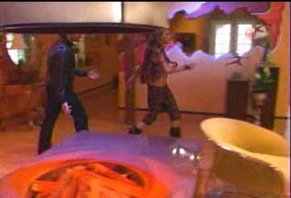 BelindaPhotosCom_Capturas_Camaleones_Capitulo_6_(108) - Cameleonii