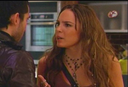 BelindaPhotosCom_Capturas_Camaleones_Capitulo_6_(117) - Cameleonii
