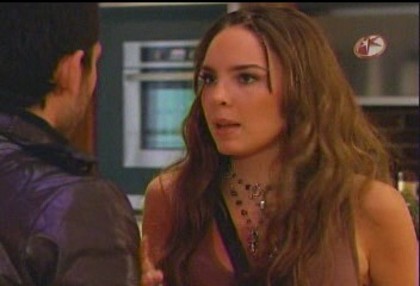 BelindaPhotosCom_Capturas_Camaleones_Capitulo_6_(120)
