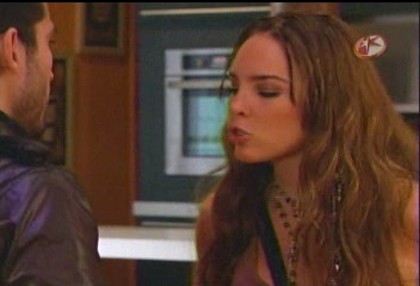 BelindaPhotosCom_Capturas_Camaleones_Capitulo_6_(123)