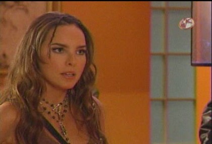 BelindaPhotosCom_Capturas_Camaleones_Capitulo_6_(162)