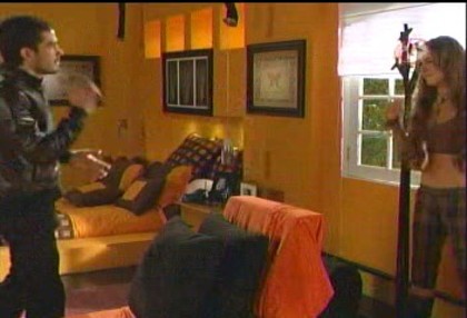 BelindaPhotosCom_Capturas_Camaleones_Capitulo_6_(262)